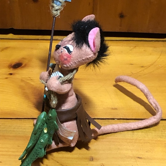 Indian Boy Mouse 6 Inch Annalee Doll Squinting 2006 Retired. - Picture 2 of 5